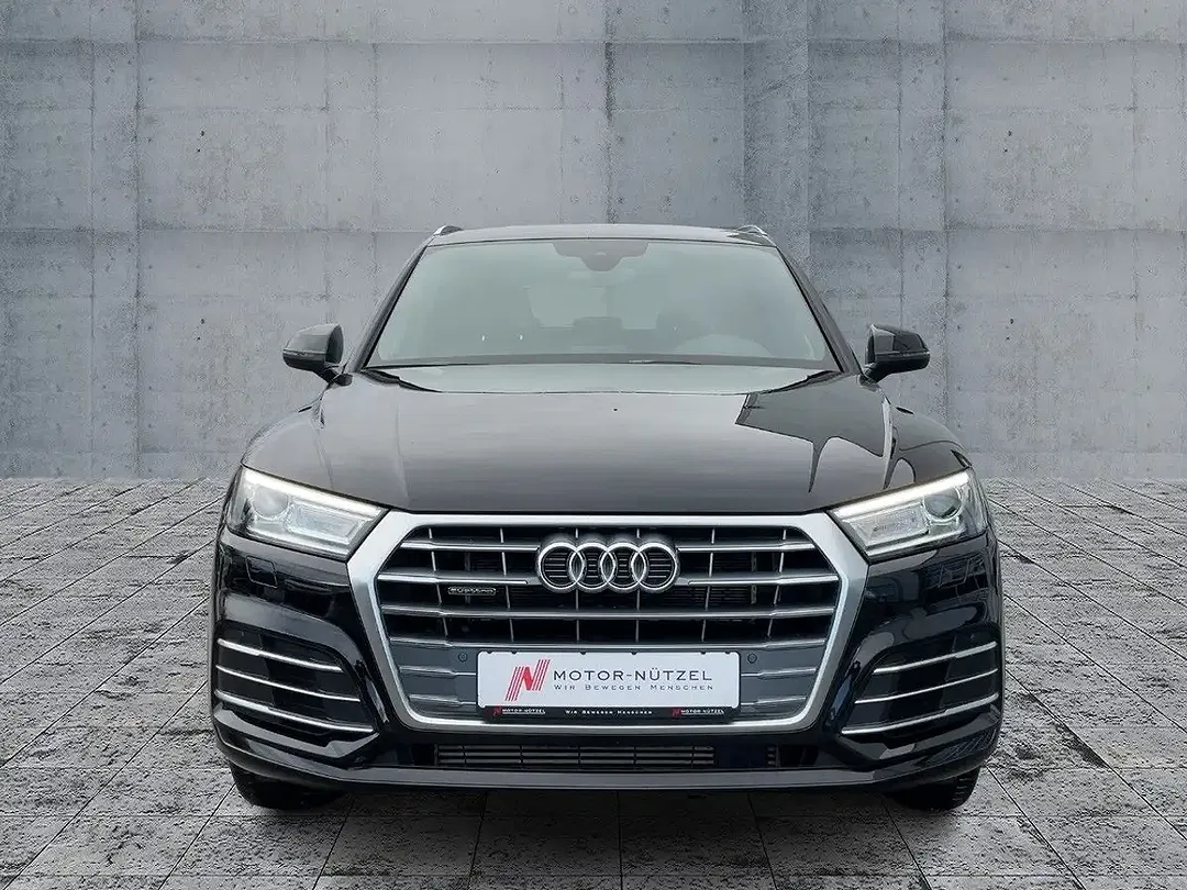 Audi Q5 50 TFSI e quattro sport - Thumbnail 3