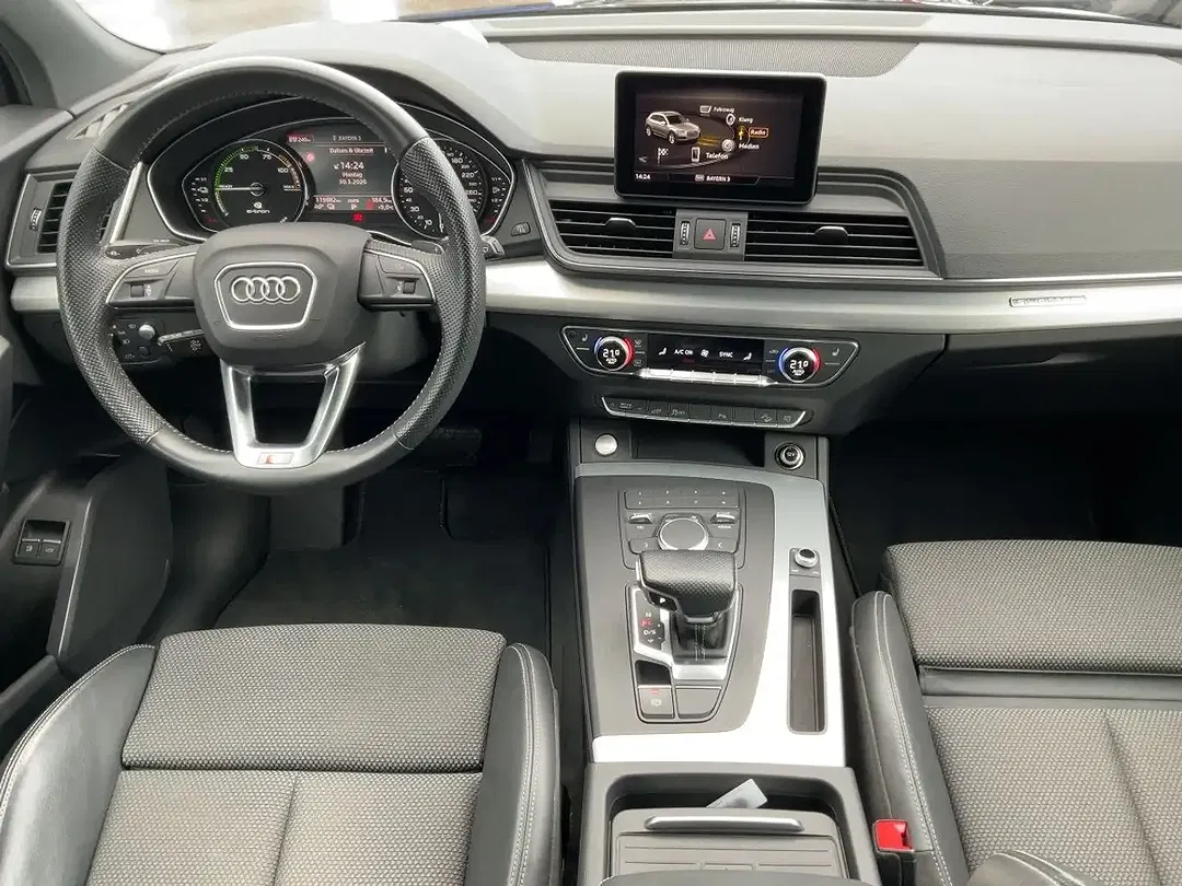 Audi Q5 50 TFSI e quattro sport - Thumbnail 9