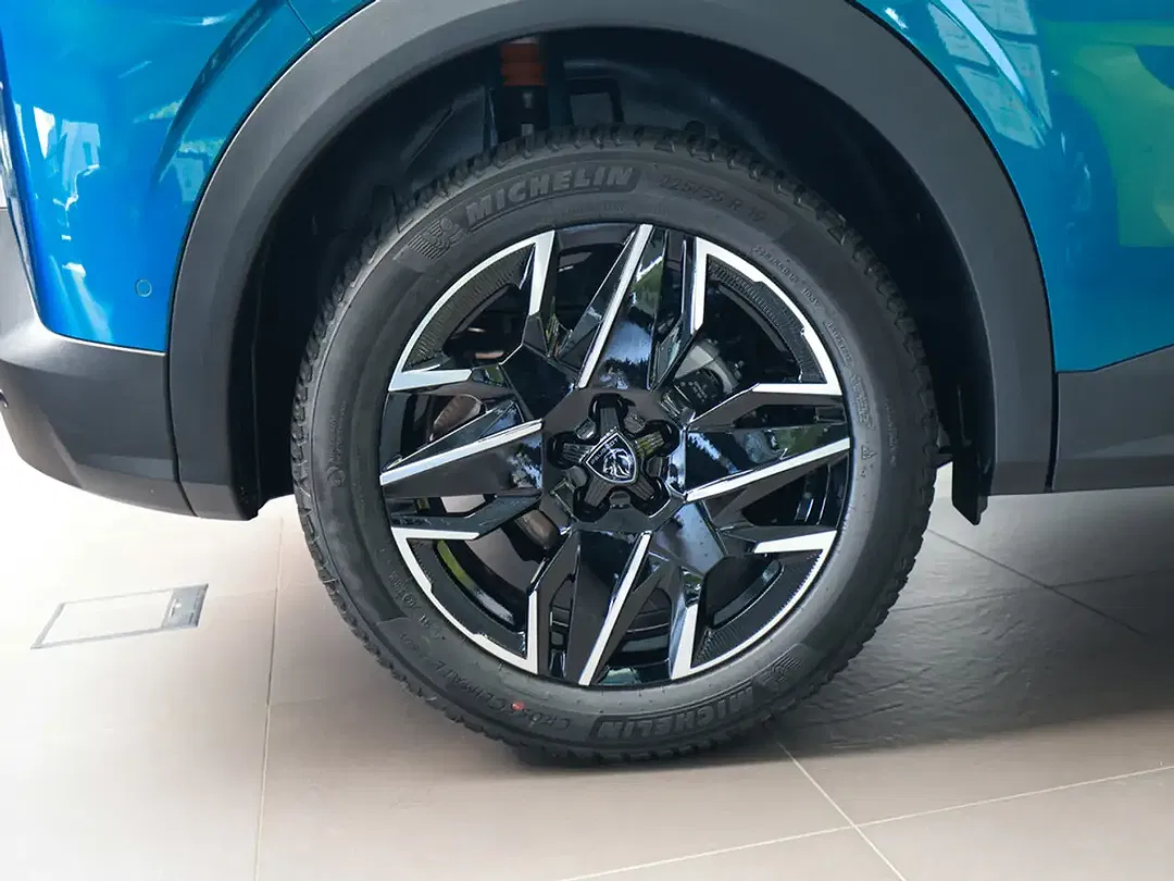 Peugeot 3008 145 e-DSC6 Hybrid Allure Business - Thumbnail 6