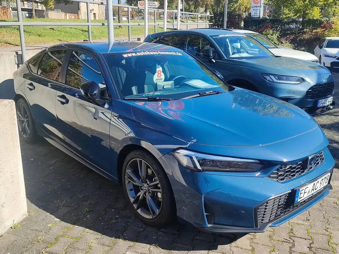Honda Civic e:HEV Sport - Thumbnail 4