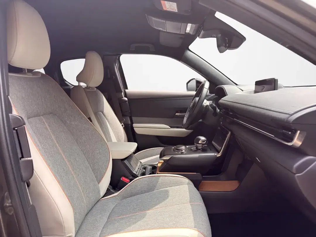 Mazda MX-30 e-SKYACTIV Advantage Modern Confidence - Thumbnail 14