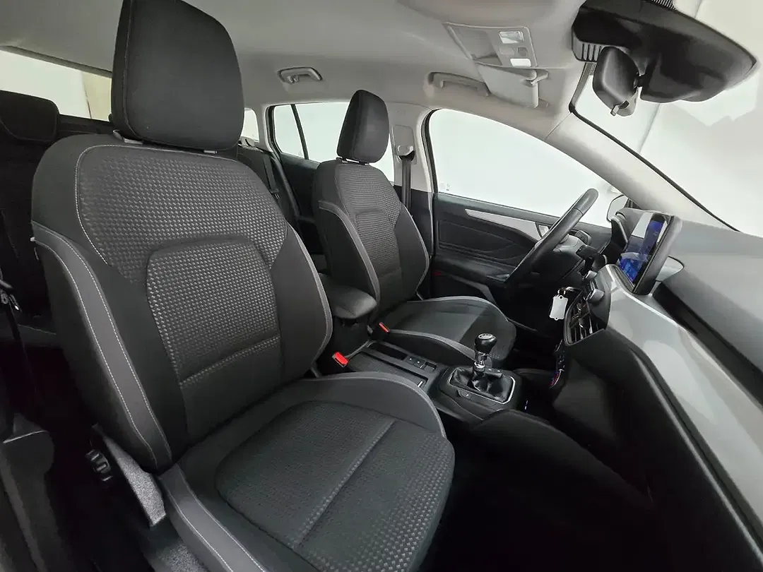 Ford Focus 1.5 TDCi Cool & Connect - Thumbnail 14