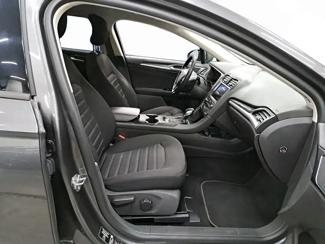 Ford Mondeo 2.0 - Thumbnail 2