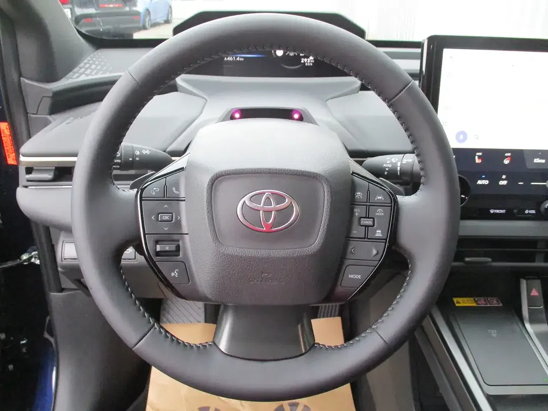 Toyota bZ4X - Thumbnail 15