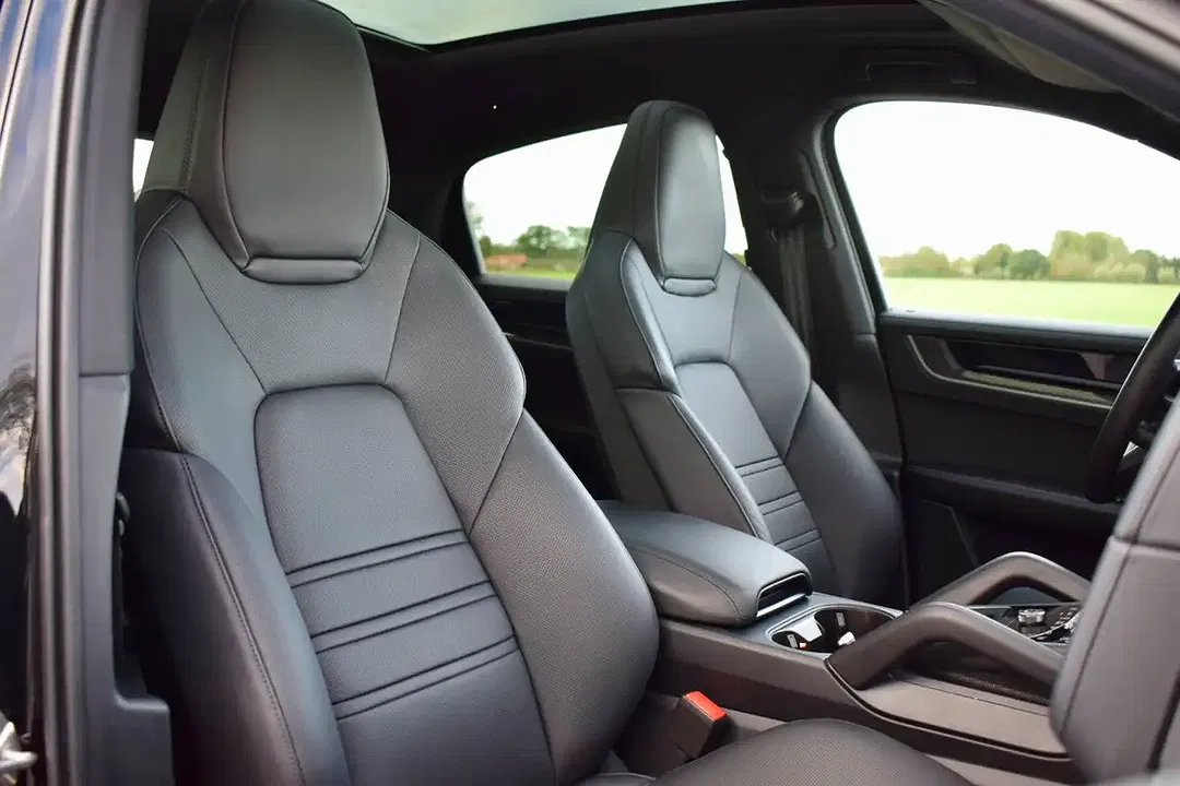 Porsche Cayenne E-Hybrid Coupe - foto 2