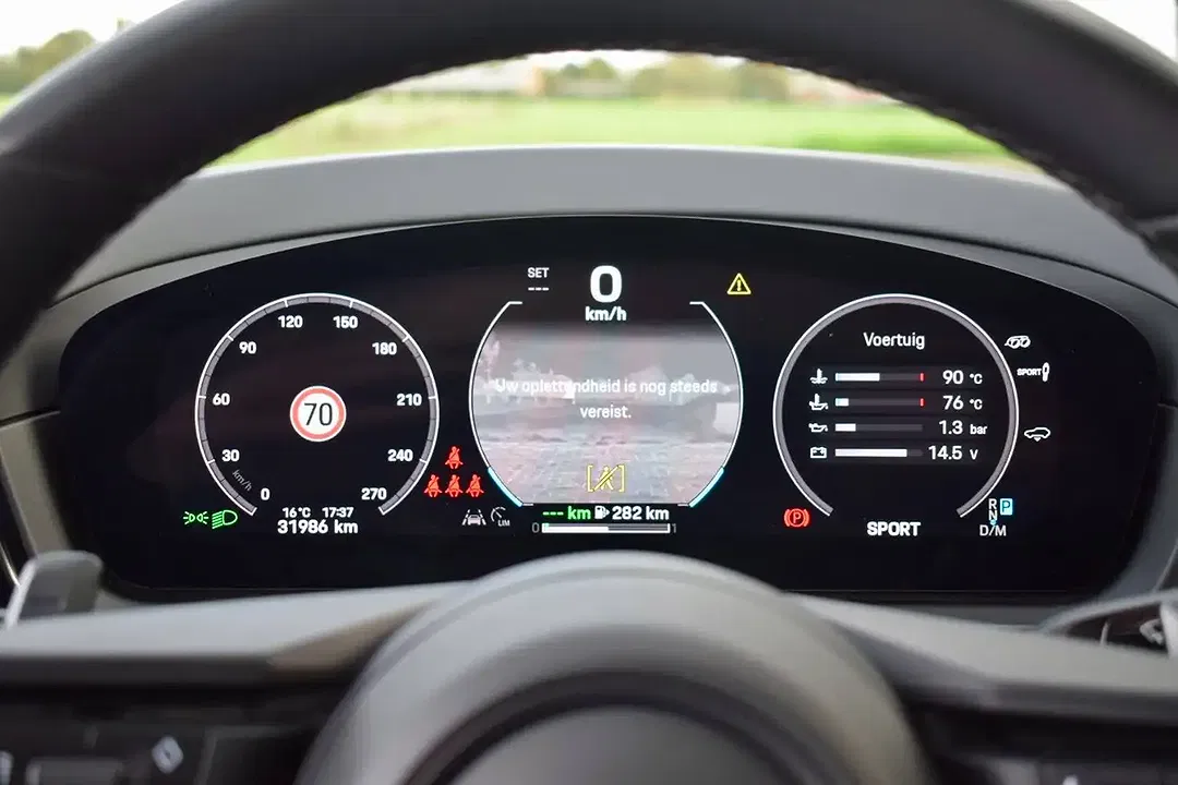 Porsche Cayenne E-Hybrid Coupe - Thumbnail 8