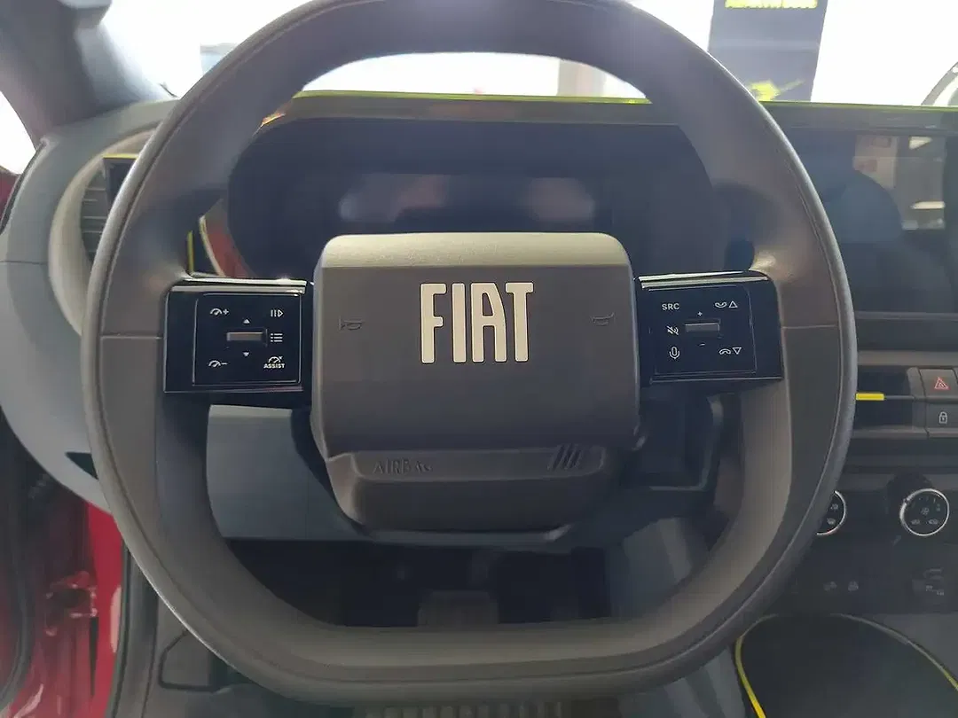 Fiat Grande Panda EV RED - Thumbnail 11