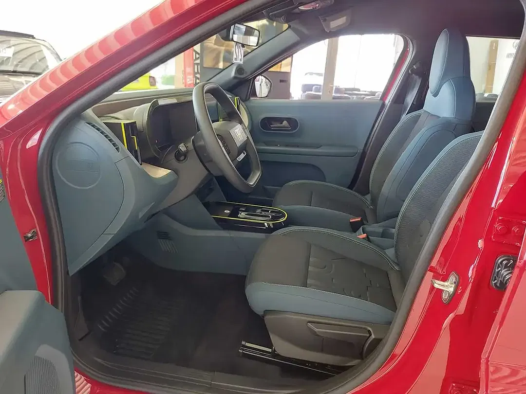 Fiat Grande Panda EV RED - Thumbnail 9