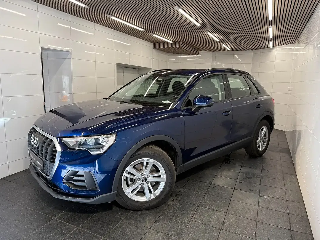 Audi Q3 35 2.0 TDI S tronic - Thumbnail 1