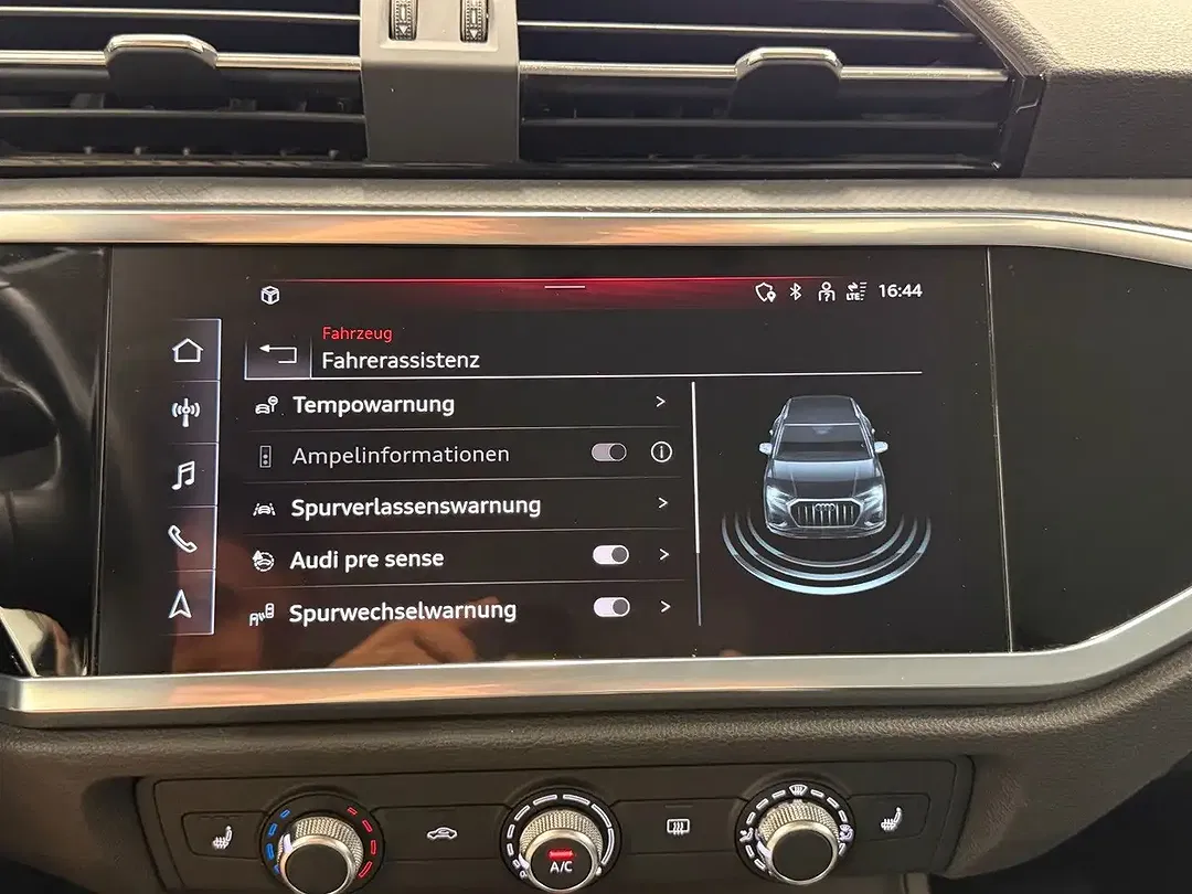 Audi Q3 35 2.0 TDI S tronic - Thumbnail 14
