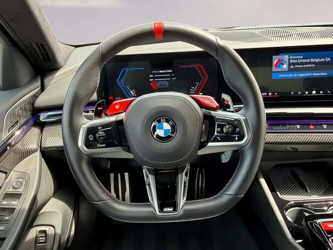 BMW M5 - Thumbnail 9
