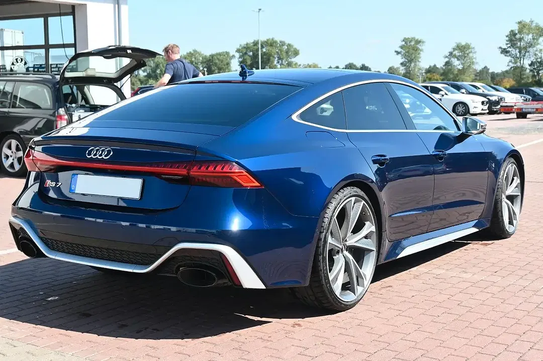 Audi RS7 4.0 TFSI quattro - Thumbnail 6