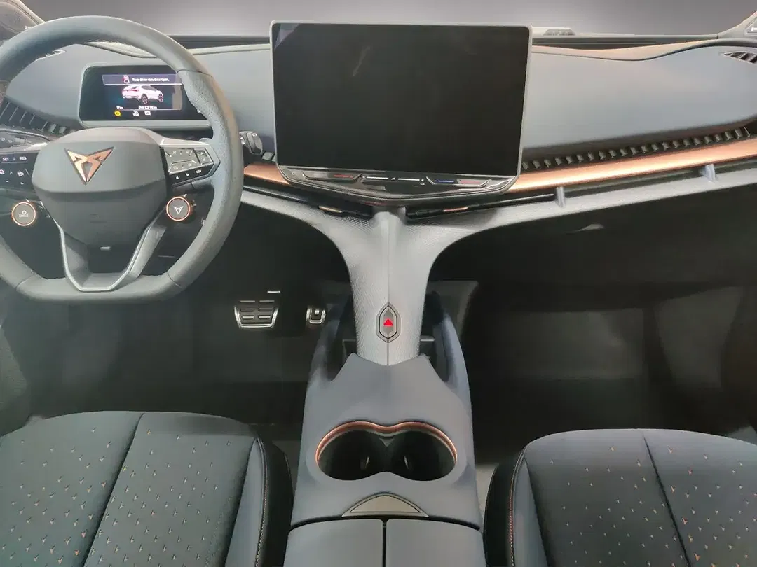 CUPRA Tavascan 4Drive VZ Matrix LED - Thumbnail 10