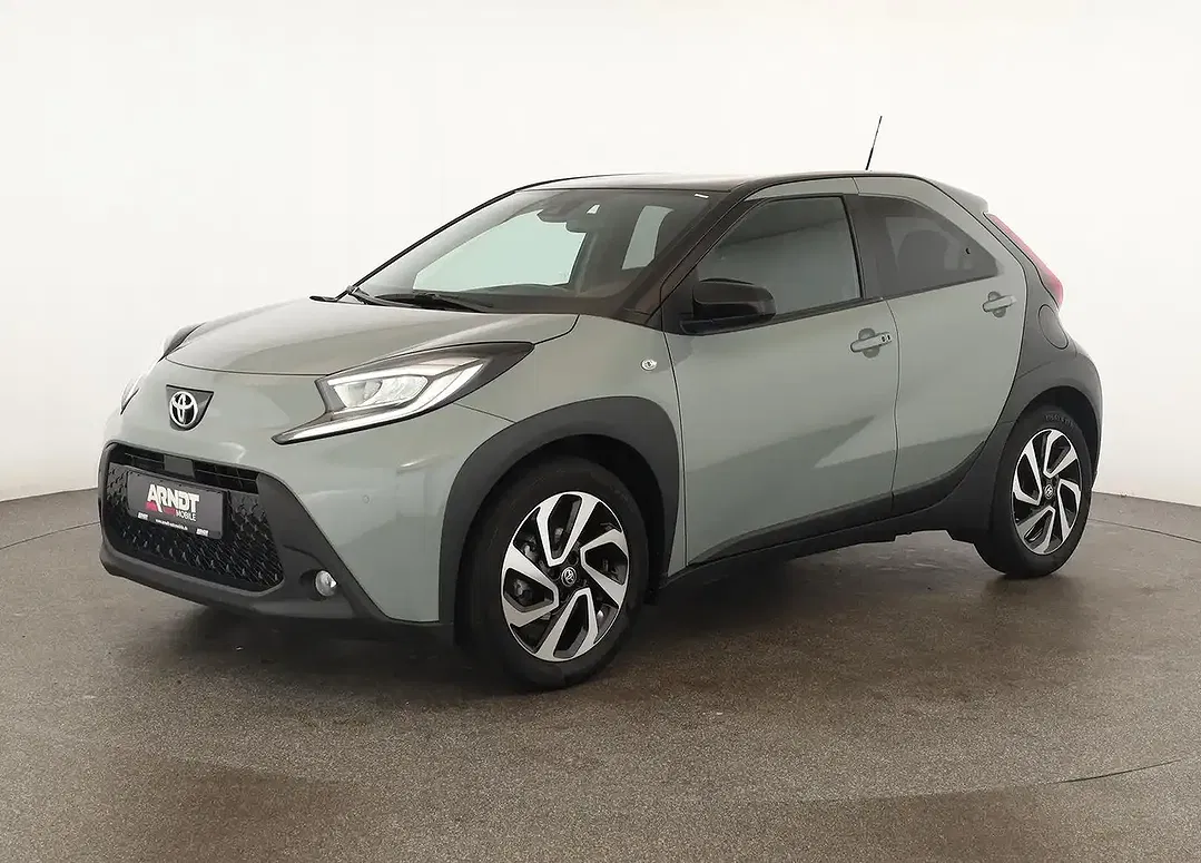 Toyota Aygo X CVT Team Deutschland - Thumbnail 2