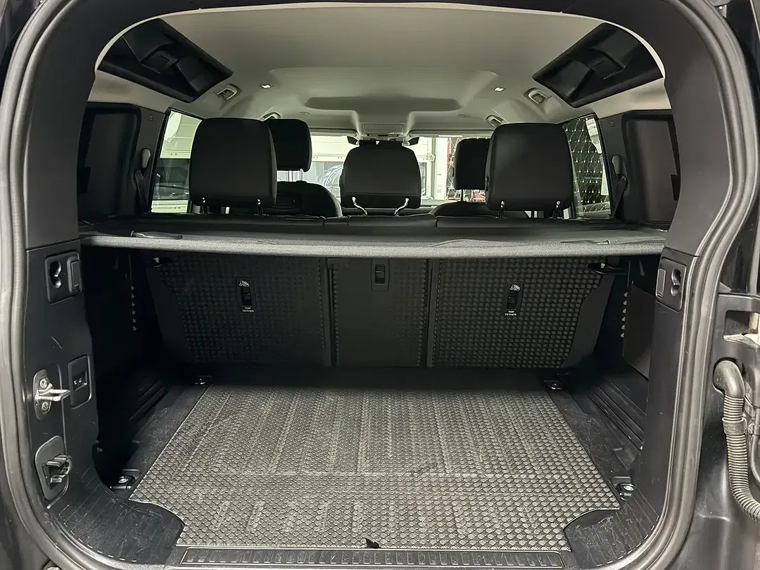Land Rover Defender D250 110 SE - foto 15