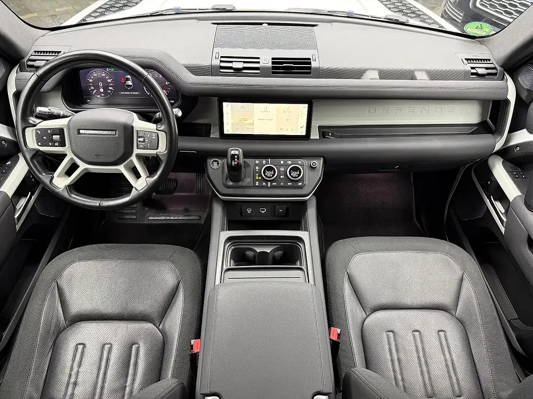 Land Rover Defender D250 110 SE - Thumbnail 7