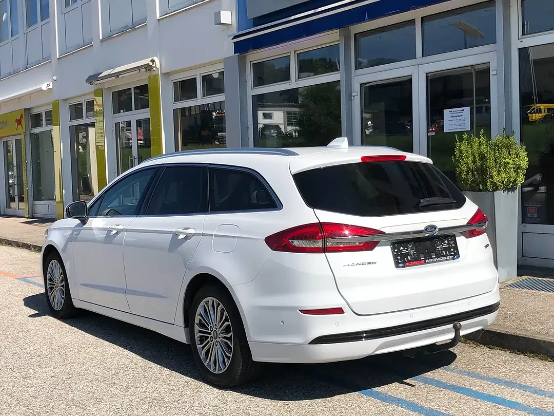 Ford Mondeo 2.0 Hybrid AUT Titanium - Thumbnail 3