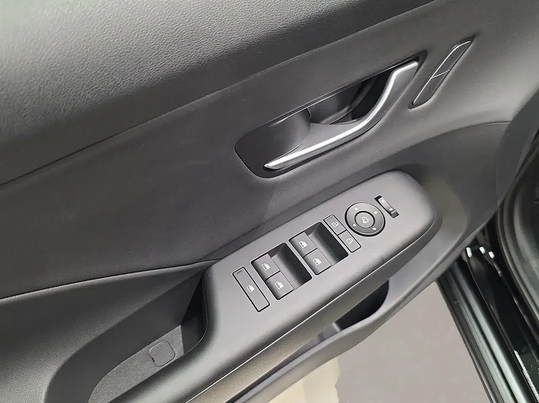 Hyundai KONA 1.6 Hybrid AUT - Thumbnail 12