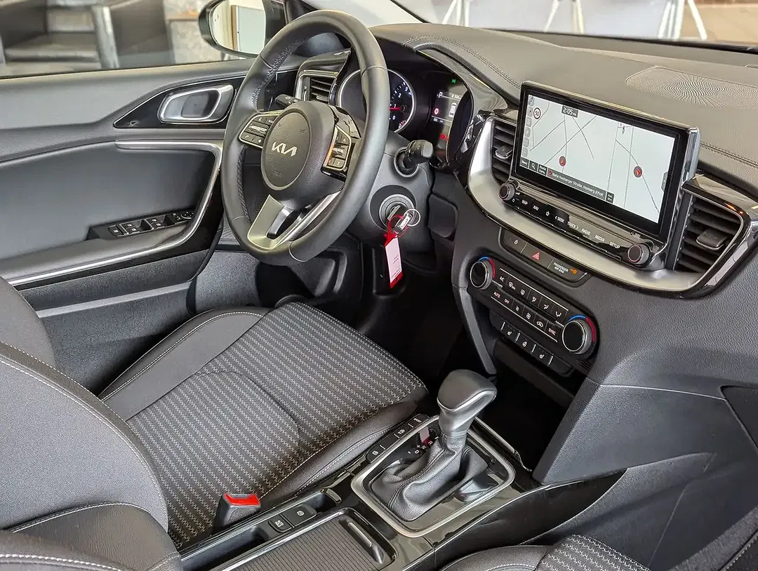 Kia Ceed SW / cee'd SW 1.5 DCT Spirit - Thumbnail 12