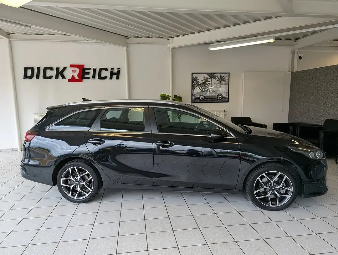 Kia Ceed SW / cee'd SW 1.5 DCT Spirit - Thumbnail 8