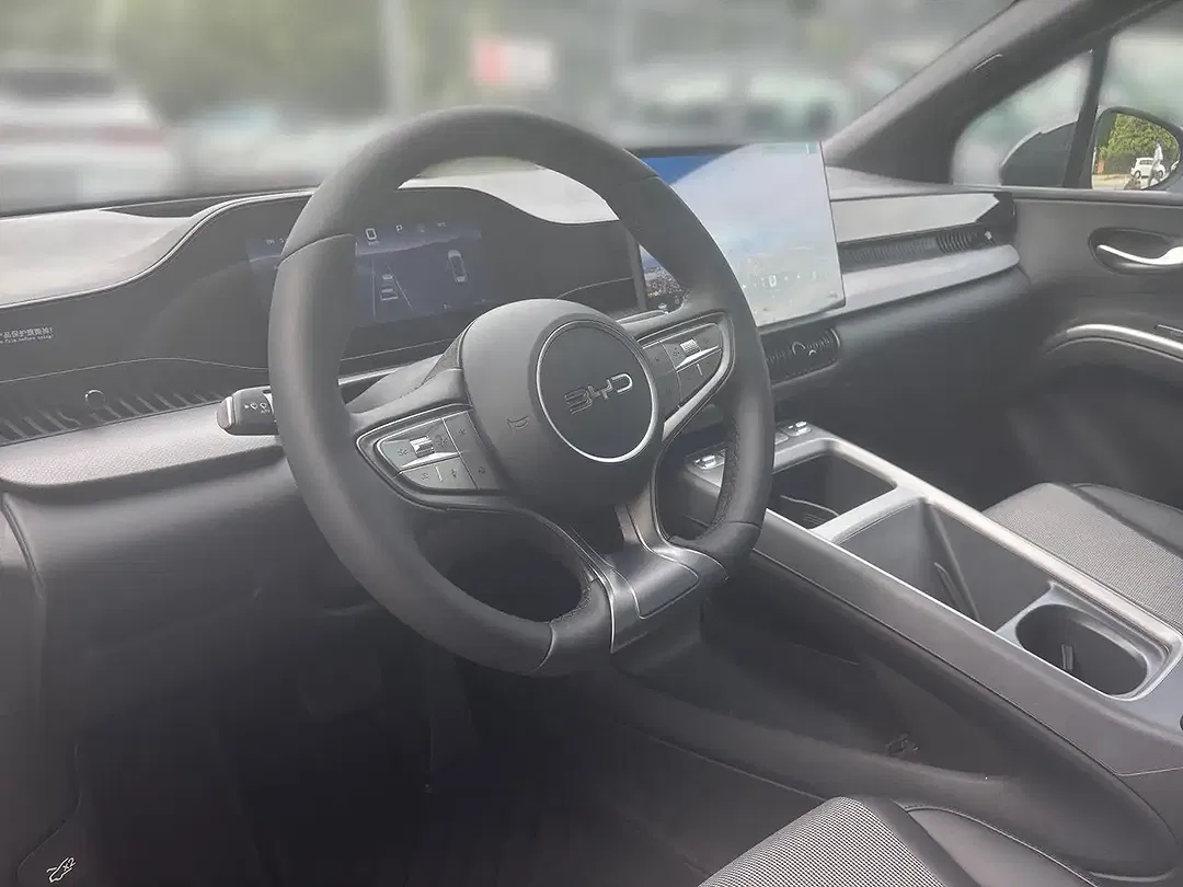 BYD Dolphin DM-i AUT - Thumbnail 8