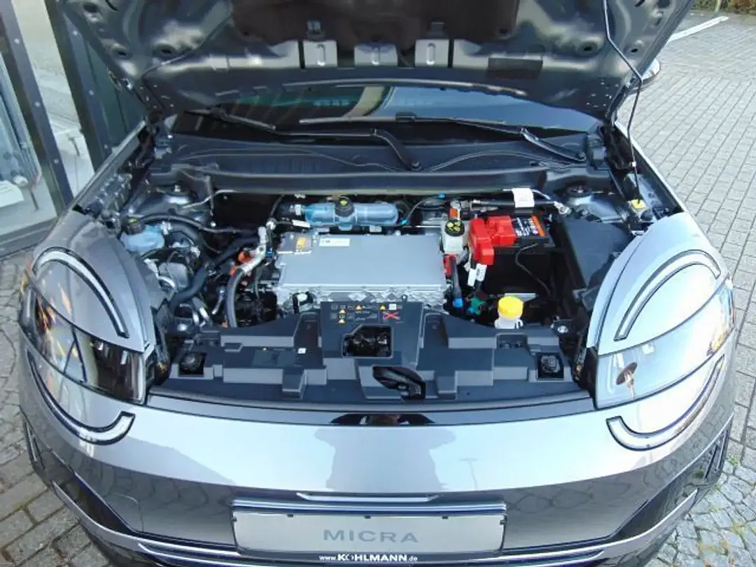 Nissan Micra - Thumbnail 9