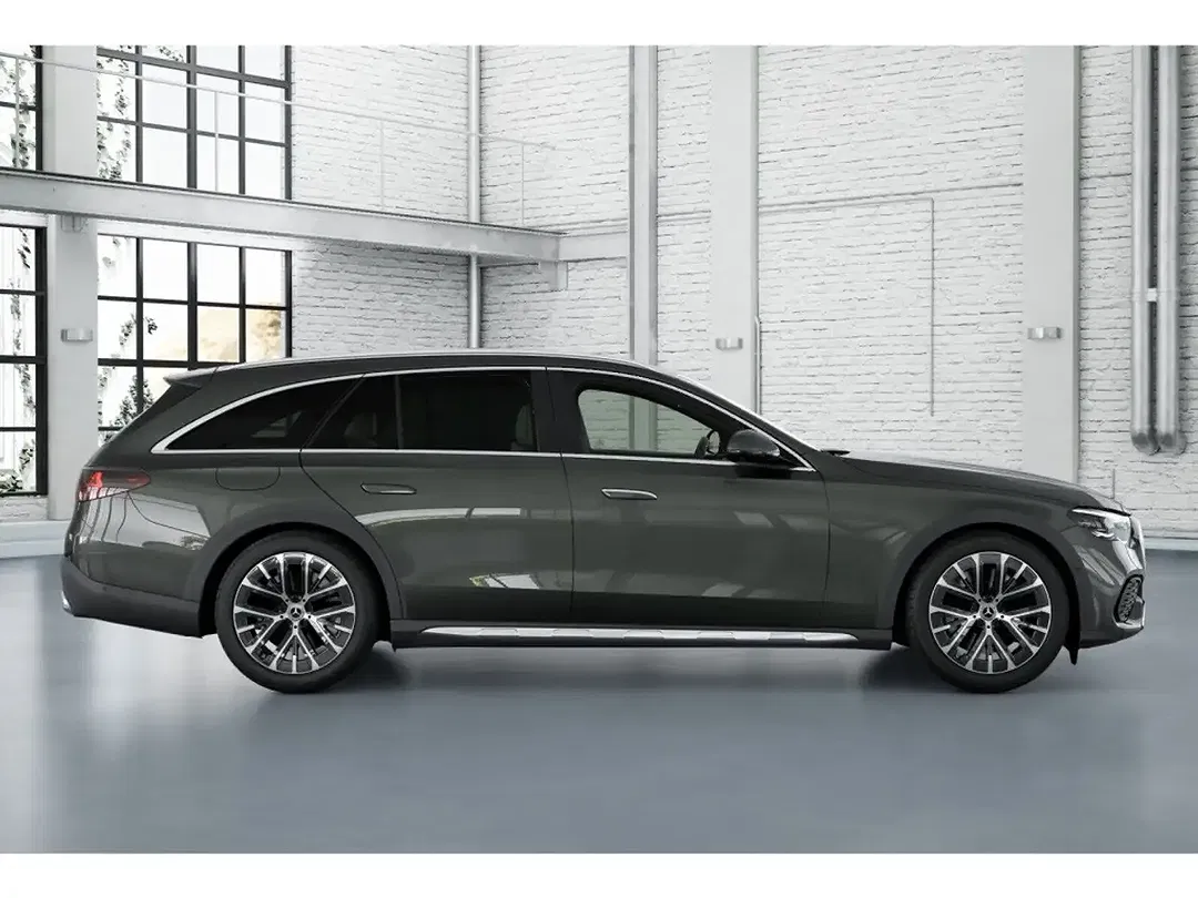 Mercedes-Benz E 300 4MATIC All-Terrain - Thumbnail 3