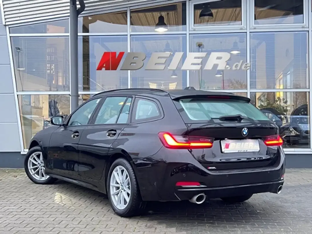 BMW 320 xDrive - Thumbnail 3