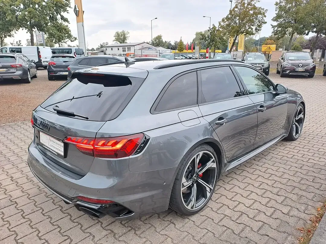 Audi RS4 2.9 TFSI quattro Avant - Thumbnail 5