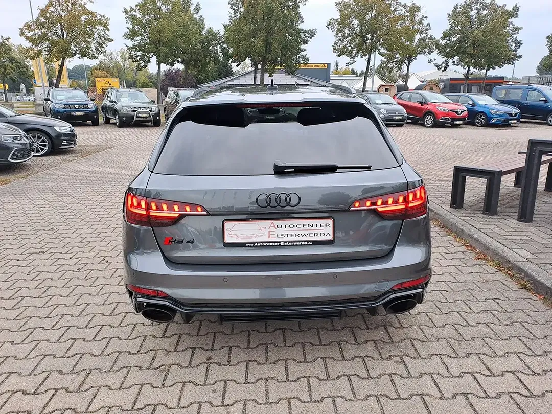 Audi RS4 2.9 TFSI quattro Avant - Thumbnail 6