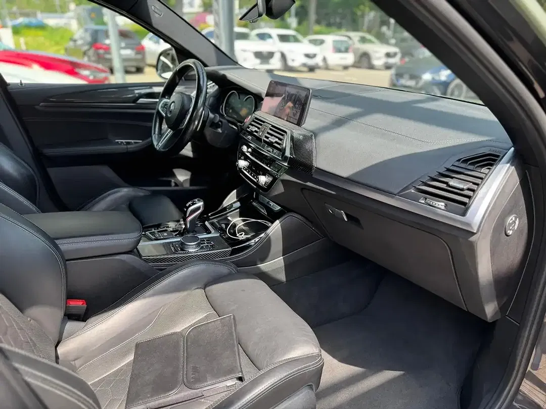 BMW X4 M xDrive - Thumbnail 4