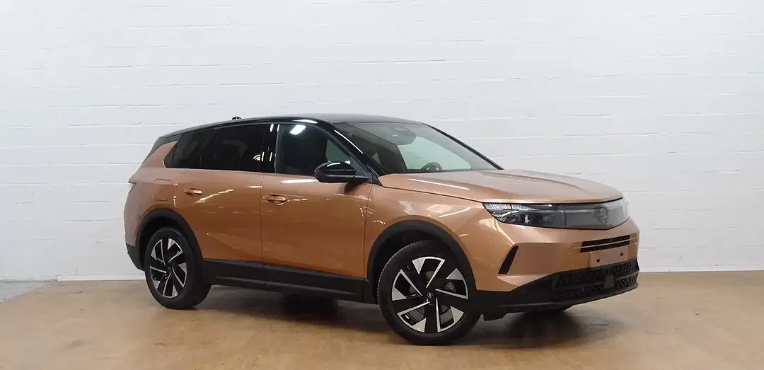 Opel Grandland PHEV Hybrid 1.6 Turbo Ultimate - Thumbnail 2