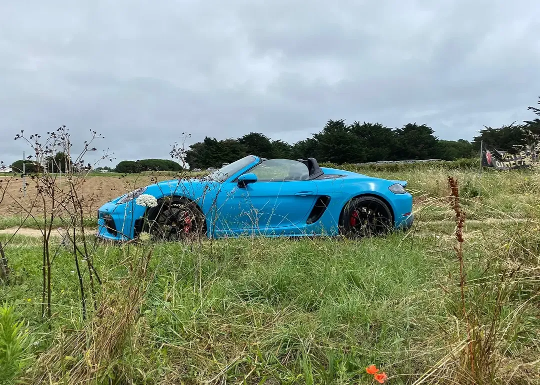 Porsche 718 Spyder 4.0 - Thumbnail 4