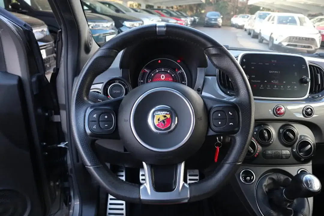 Abarth 500 1.4 T-Jet - Thumbnail 11