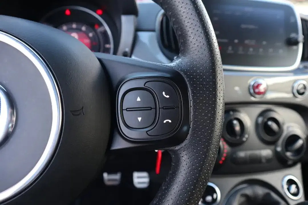 Abarth 500 1.4 T-Jet - Thumbnail 13