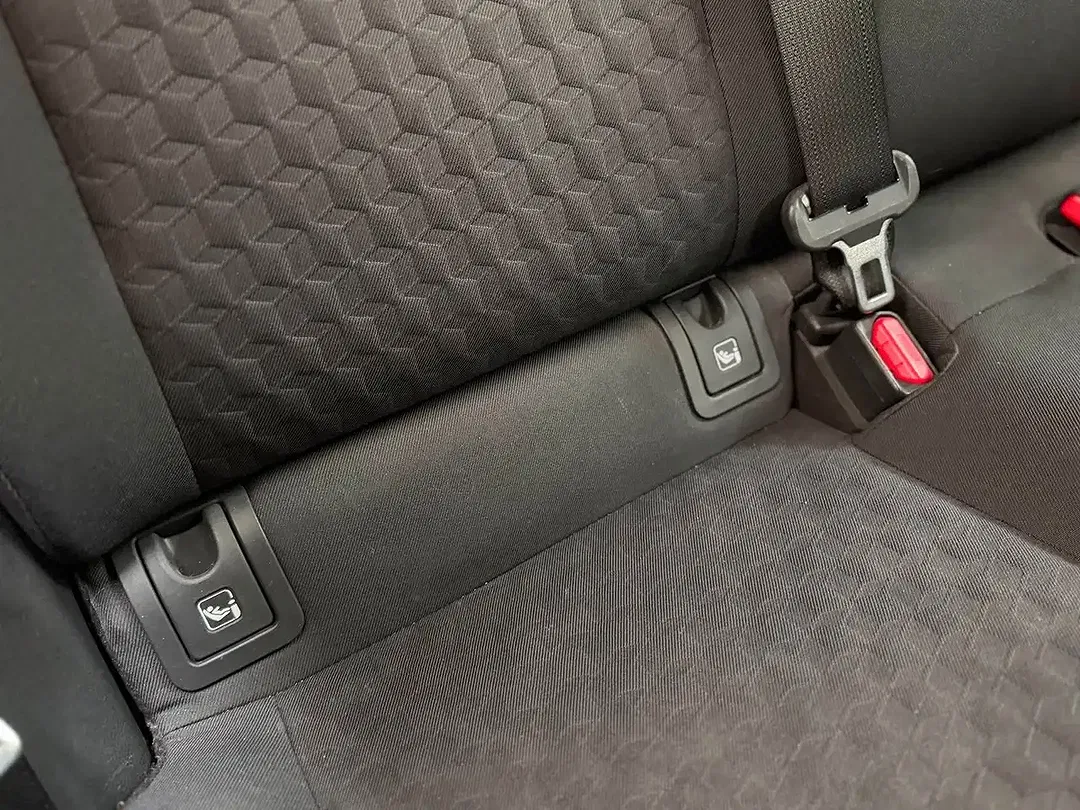 Toyota Yaris - Thumbnail 10