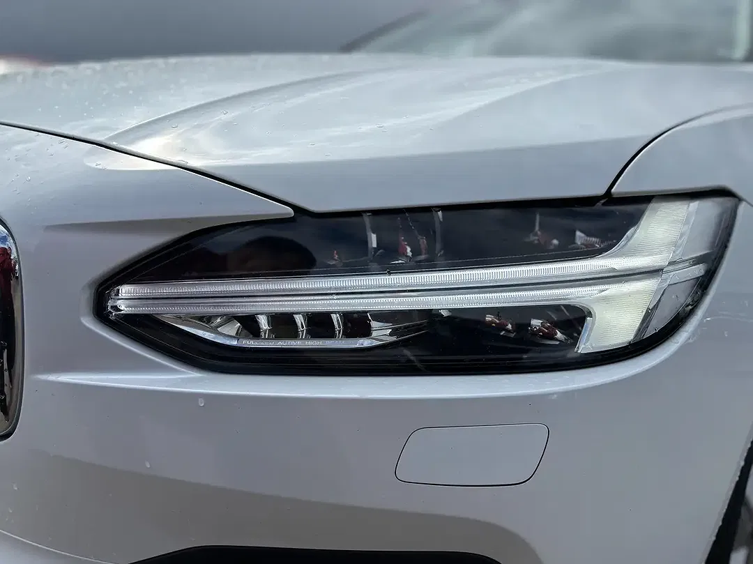 Volvo S90 AWD Momentum Pro - Thumbnail 8