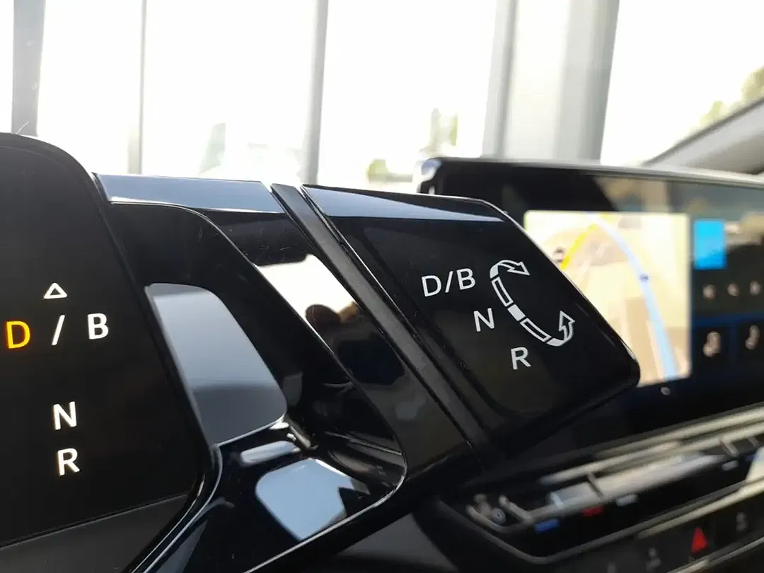 Volkswagen ID.3 Pro Performance - Thumbnail 8