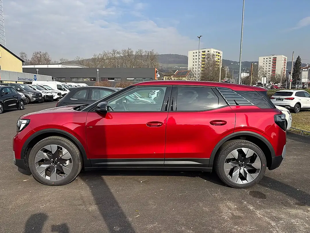 Ford Explorer 4x4 Premium - Thumbnail 3