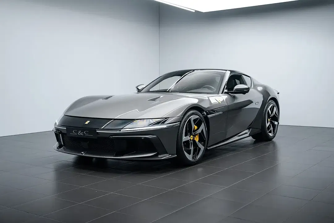 Ferrari 12 Cilindri - foto 1