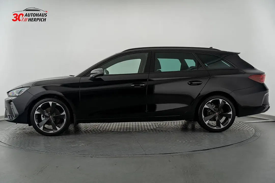 CUPRA Leon 1.5 eTSI Sportstourer - Thumbnail 2