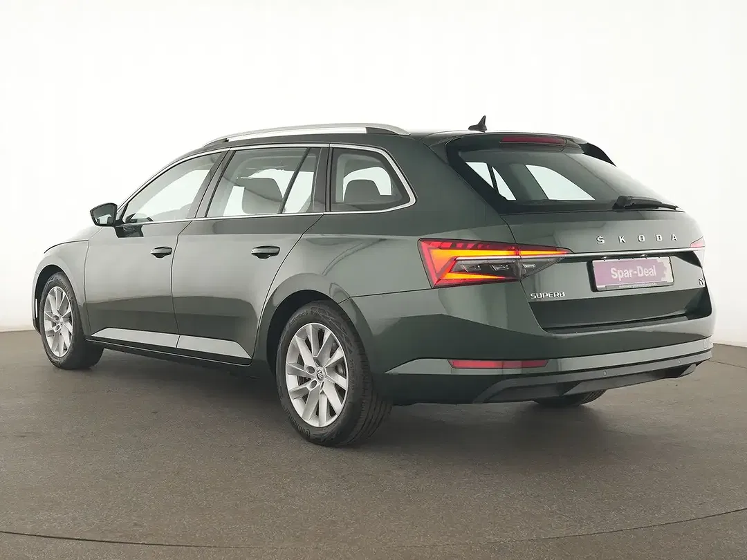 Skoda Superb Style - Thumbnail 6