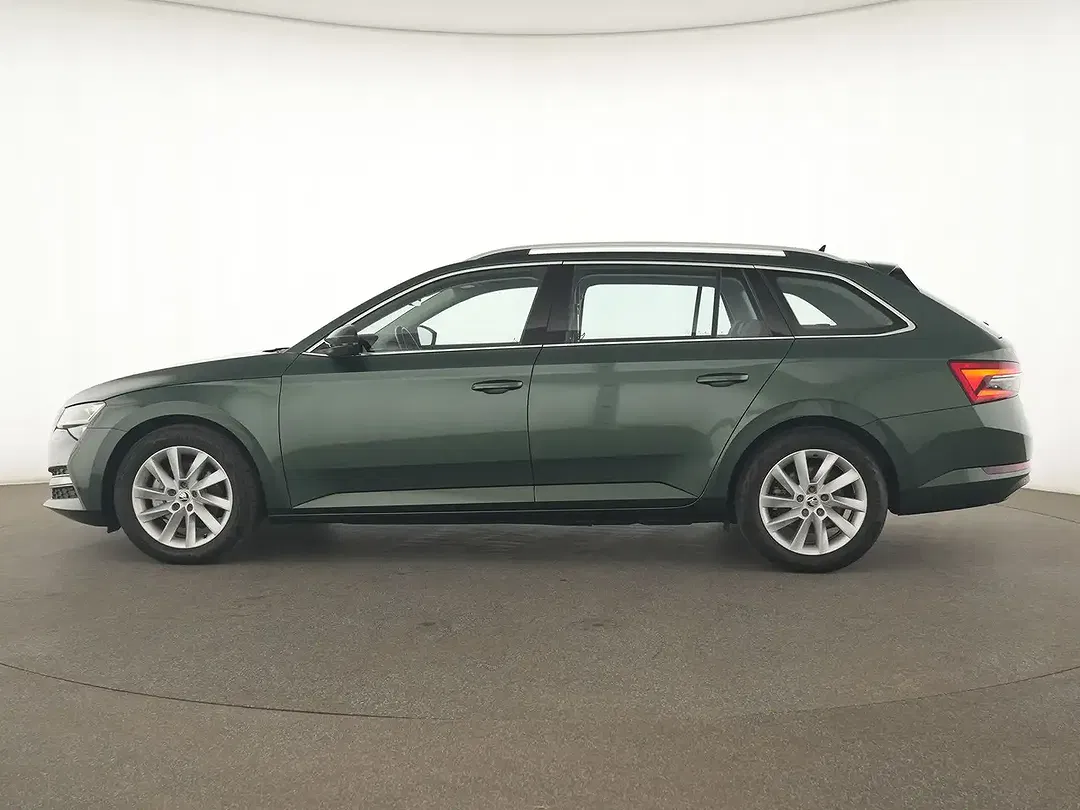 Skoda Superb Style - Thumbnail 7