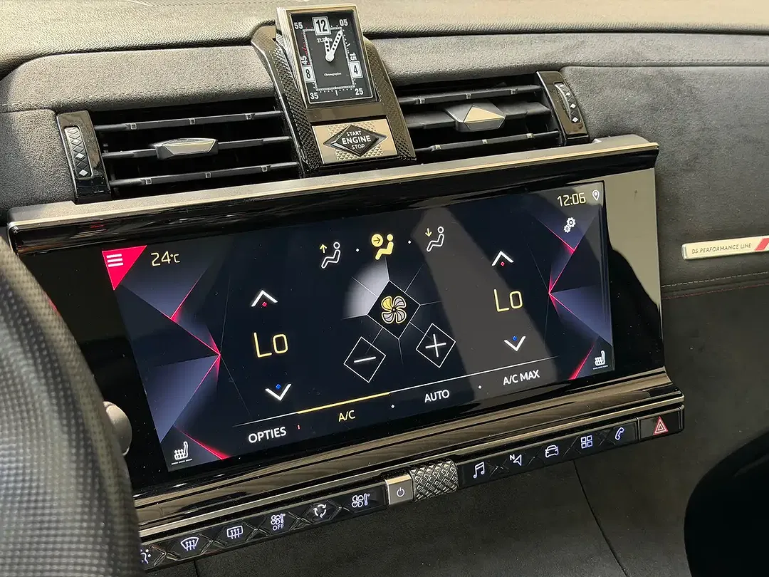 DS Automobiles DS 7 Crossback - Thumbnail 15