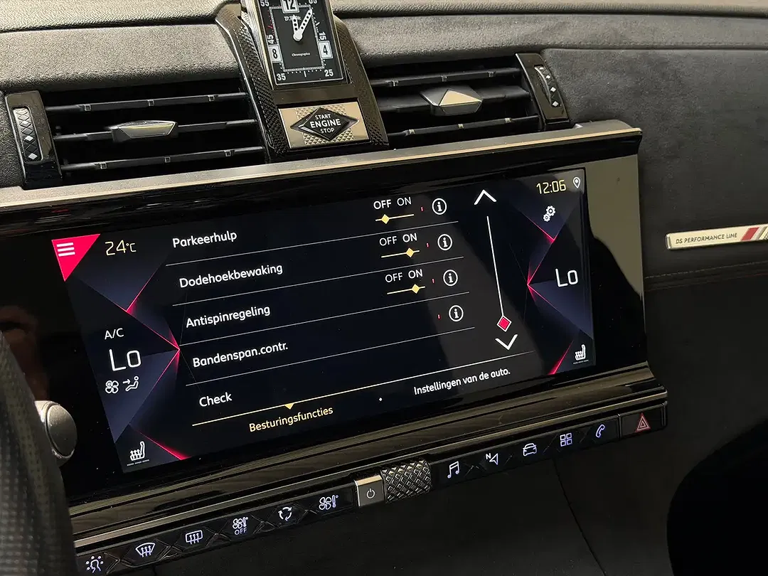 DS Automobiles DS 7 Crossback - Thumbnail 17