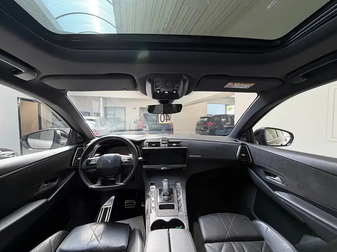DS Automobiles DS 7 Crossback - Thumbnail 9