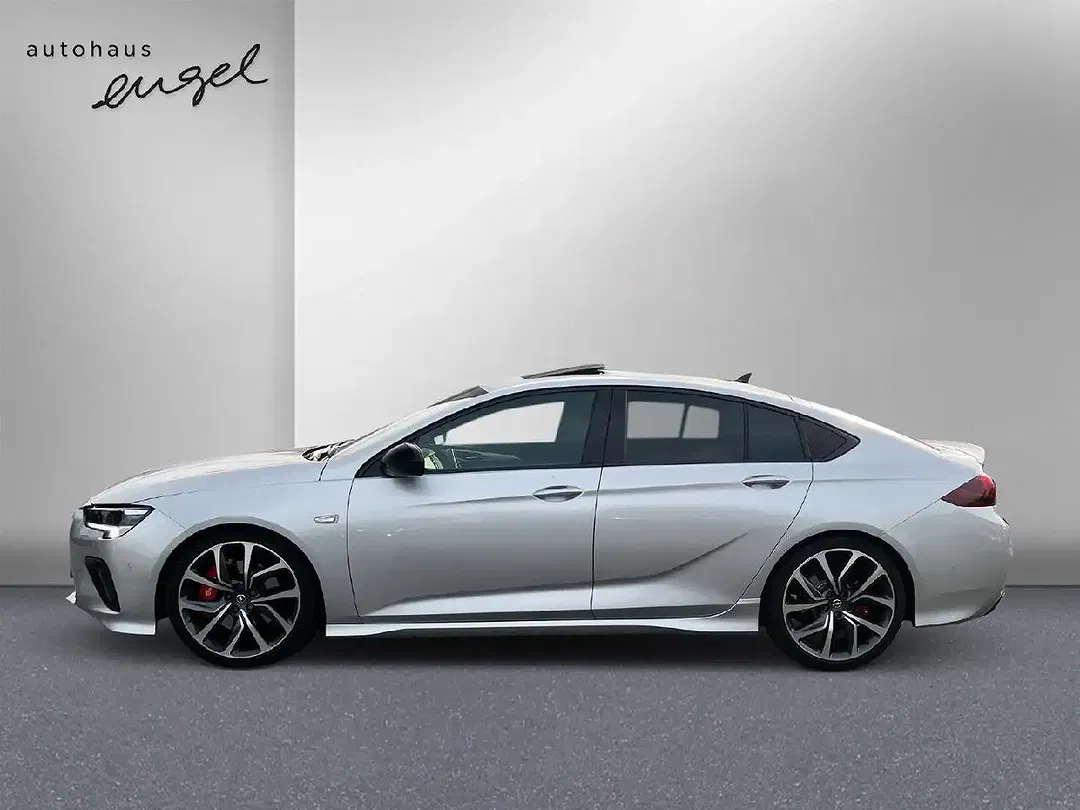 Opel Insignia 4x4 GSi - Thumbnail 4