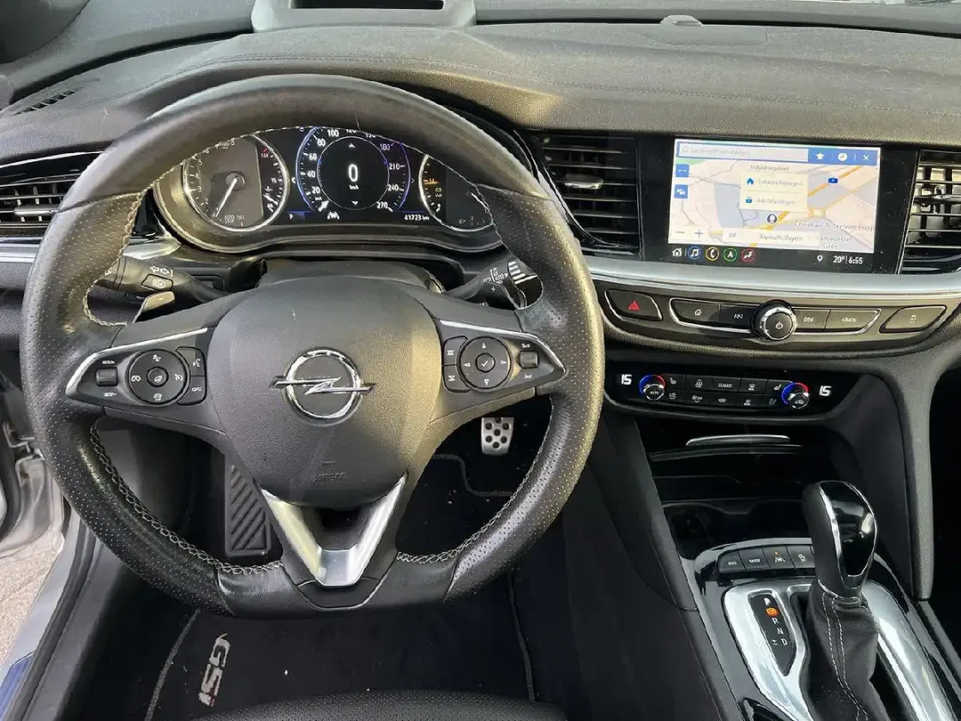 Opel Insignia 4x4 GSi - Thumbnail 8