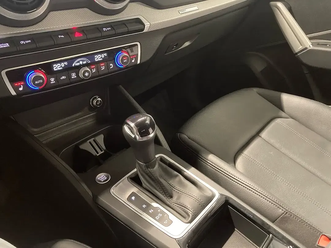 Audi Q2 35 TDI S tronic advanced - Thumbnail 13