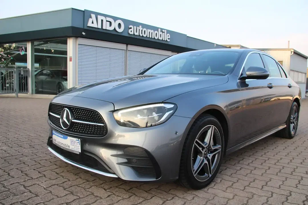 Mercedes-Benz E 300 AMG Line - Afbeelding 1